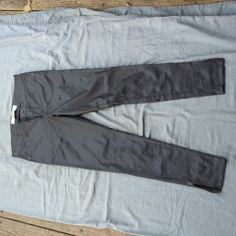Pleather jeans zipper ankles